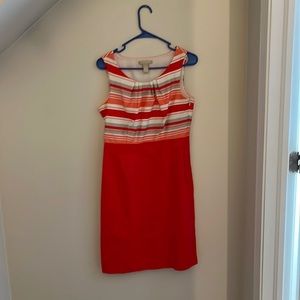 Banana Republic knee length dress, size 6, gently used.